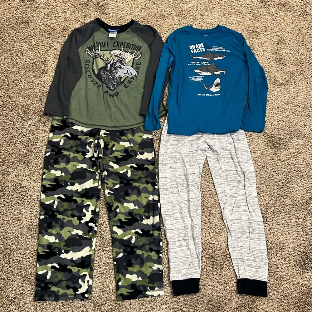 Boys pajamas 2 pair in this bundle. Size 10-12